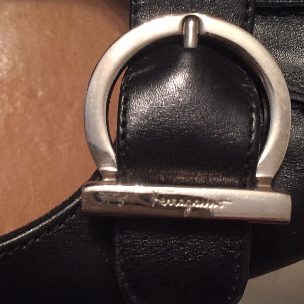 🎉Salvador Ferragamo 🎉 - Picture 6 of 8